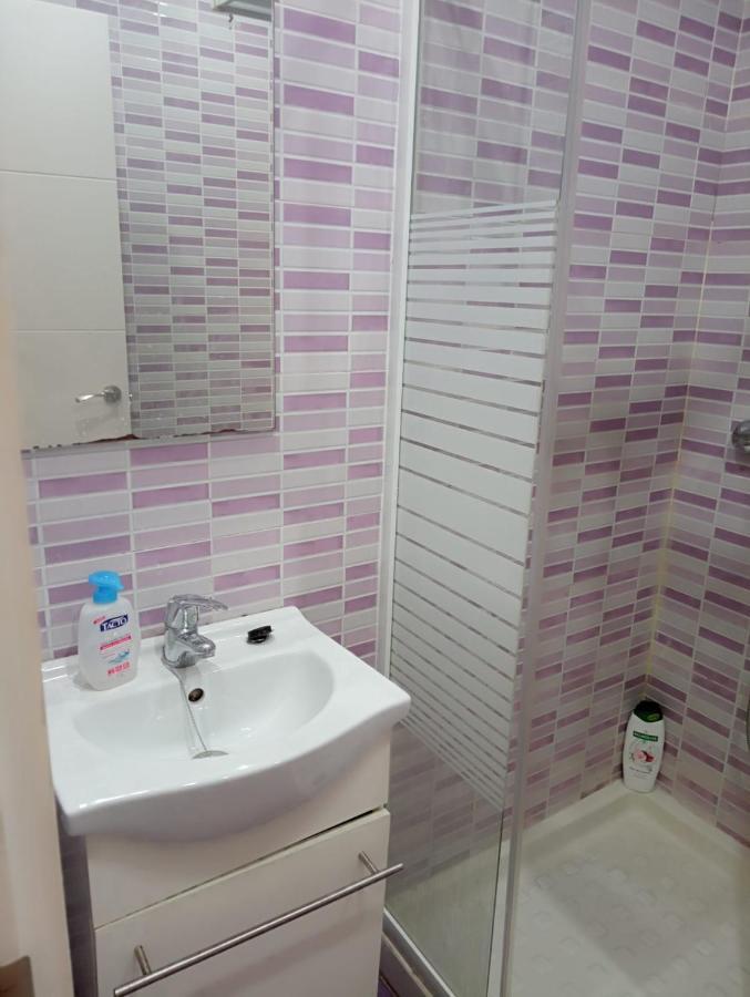 Apartamento 2 Dormitorios Cerca Del Wizink Madrid Exterior foto